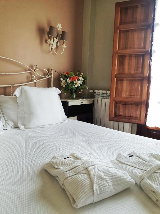 Hotel Rural Casona De Cefontes Ngoại thất bức ảnh